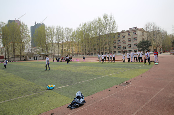 白沙中学雍晟磊老师的课堂现场