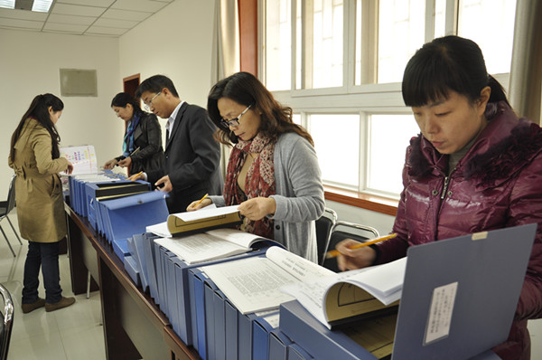 评估现代化学校 促东区教育腾飞