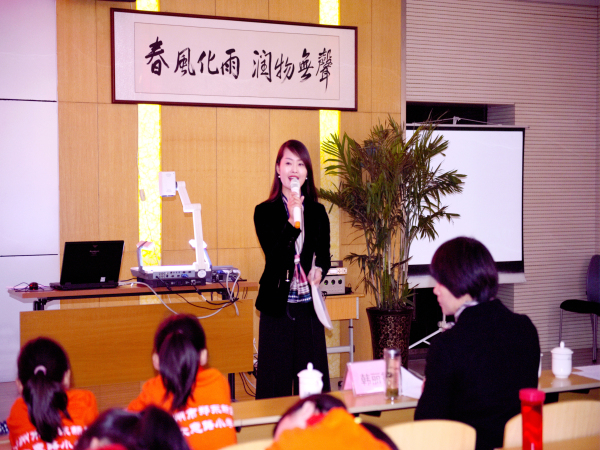 工作室学员李黎精彩主持