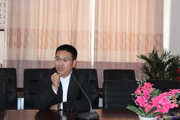 郑东新区白沙小学迎接书香校园检查验收