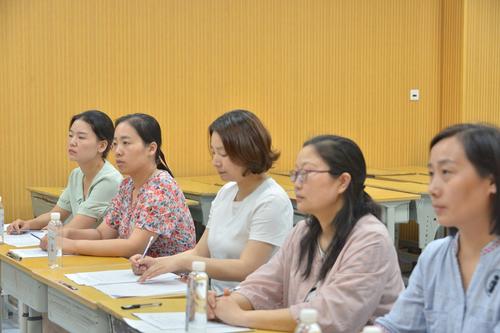 郑东新区康平小学数学教师参加郑东新区数学高段达标课活动