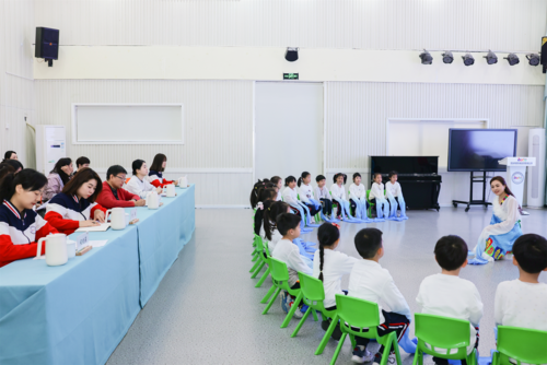 共同开展联合教研