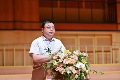 河南省教育厅体育卫生艺术教育处处长 舒卫方
