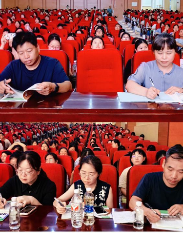 2郑州市各区县教研员认真倾听、记录