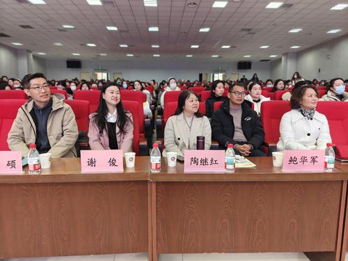 2.2025年12月5日东区小英教师在郑东新区河南大学附属学校单价读写教学培训