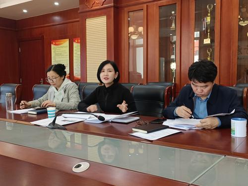 皇甫丽敏副主任评课并总结发言