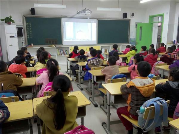 科学使人进步 迷信使人愚昧郑东新区教育信息